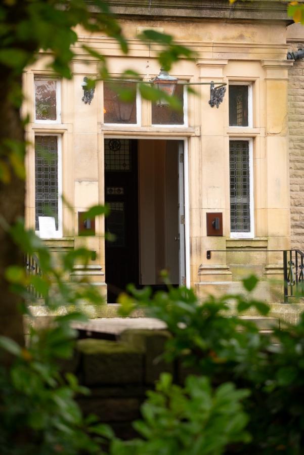 Durker Roods Hotel Huddersfield Exterior foto